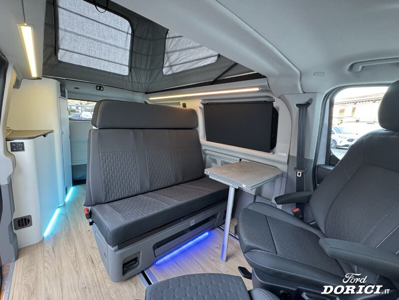 FORD Transit Custom 2ª s Transit Custom 320 2.0 EcoBlue 170CV aut. PC-TN Nugget Tit.